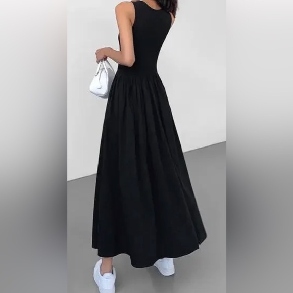 Commense Leisure Crew Neck Maxi Long Dress Black with Pockets Size Medium - Picture 2 of 9